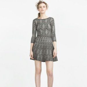 Zara jacquard dress A line size S fit and flare